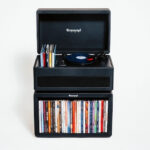 Ces vinyles de 10 centimètres tournent sur une platine de poche nomade