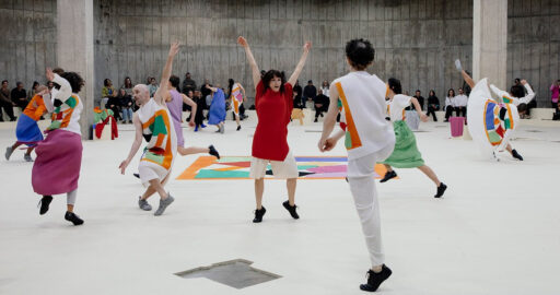 Issey Miyake transforme les découpages de Matisse en ballet textile