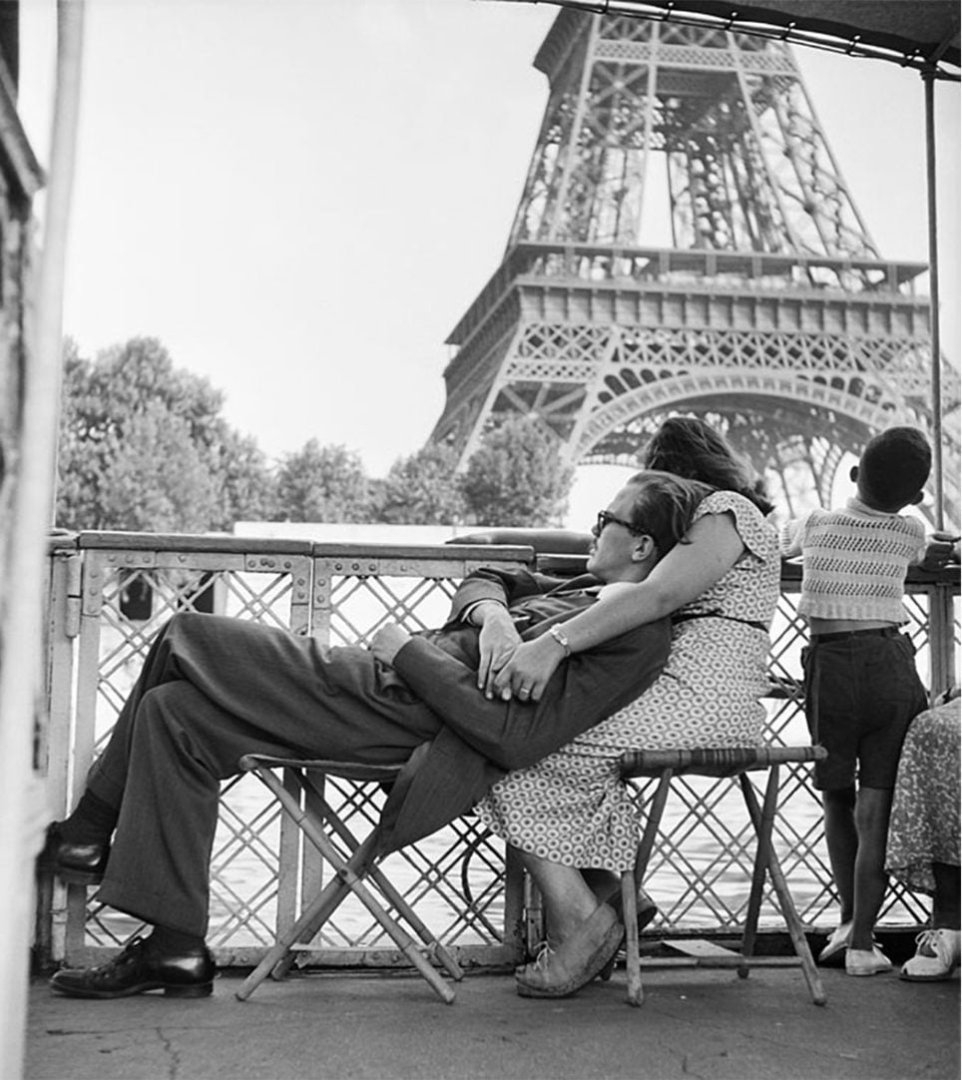 Willy Ronis, Le bateau-mouche, Paris